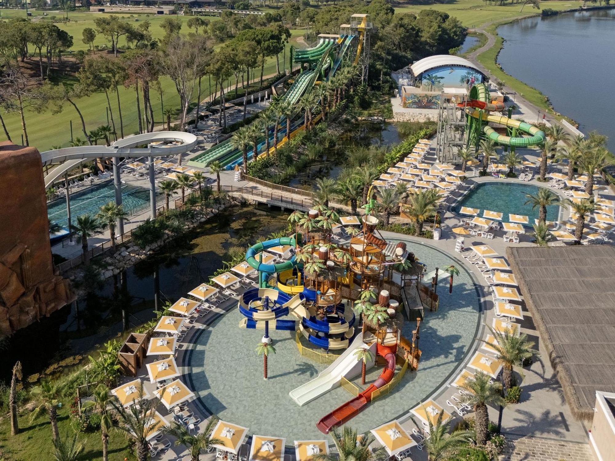 Titanic Deluxe Golf Belek Ξενοδοχείο Εξωτερικό φωτογραφία
